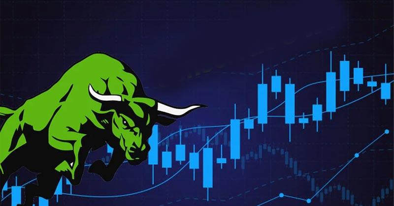 Two of these three big mid-day movers hit a 52-week high!