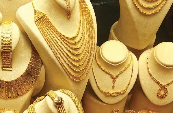 Let Your Diwali Shine With Gold