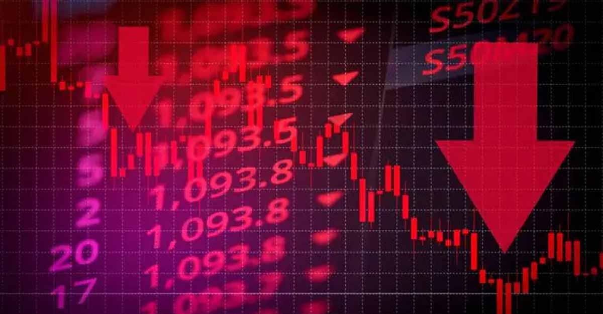 Bull run halts on Dalal Street; Nifty closes negative after 9 positive sessions; PSU Banks gain