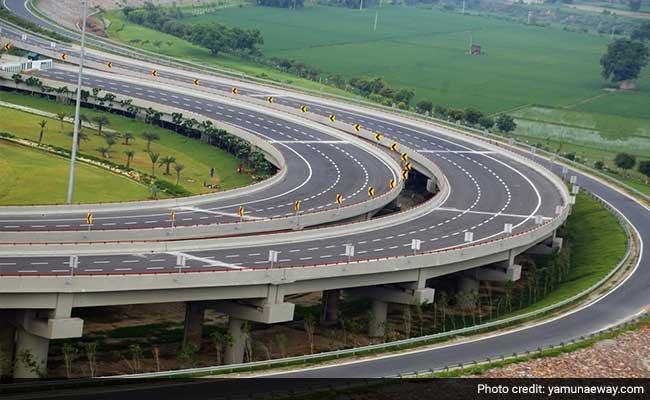 Govt to spend Rs. 5.35 lakh crore under Bharatmala