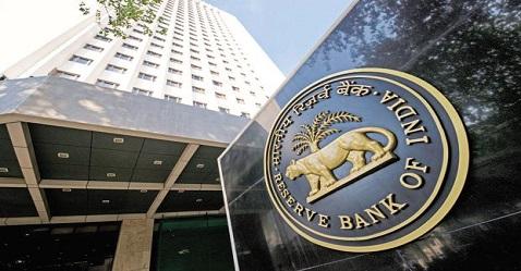 RBI keeps repo rate unchanged, tweaks SLR