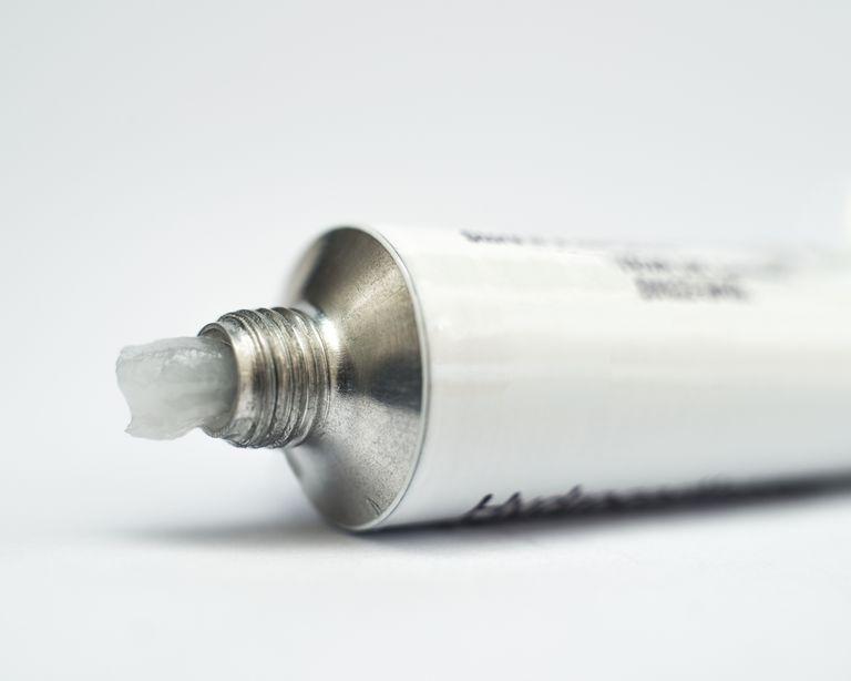 Glenmark Pharma soars 5 per cent on approval of skin ointment