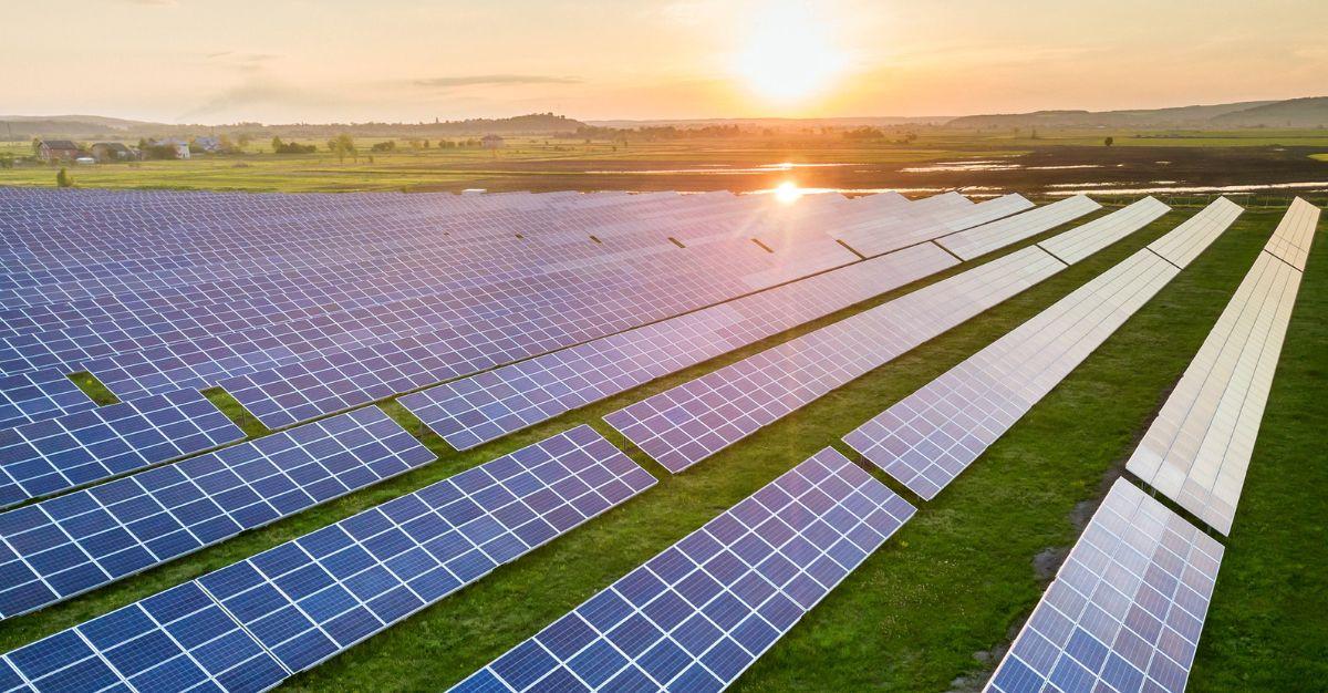 Solar modules manufacturer receives order worth Rs 345,00,00,000 from a Leading Industry Player