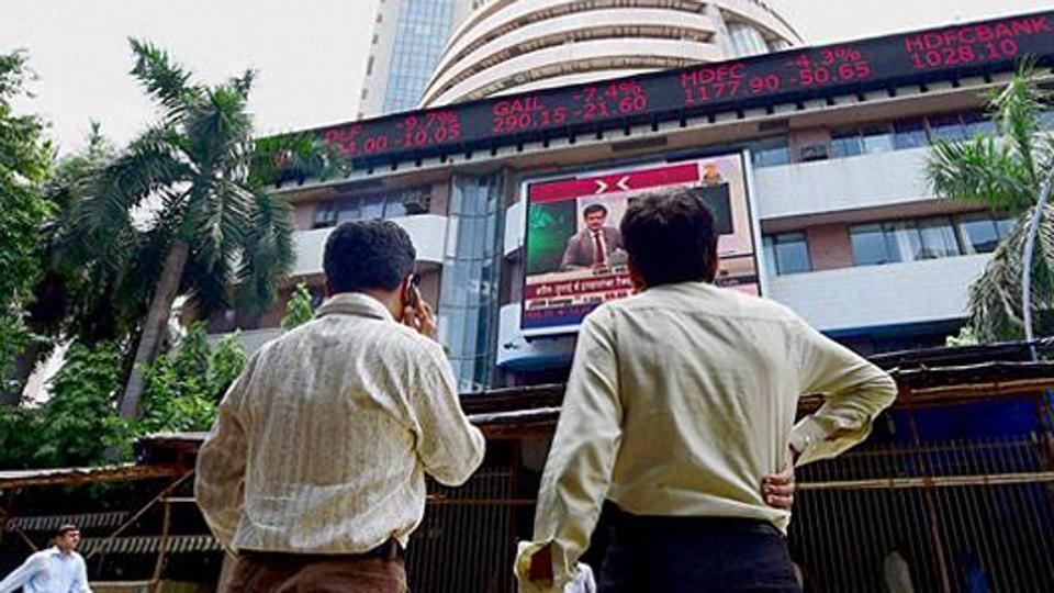 Budget 2018 leaves investors and salaried class fuming