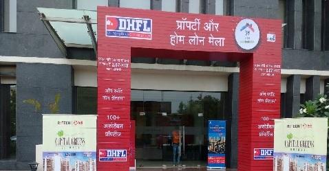 DHFL hits upper circuit