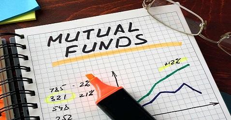 MF Unlocked: Which is better, rolling returns or trailing returns?