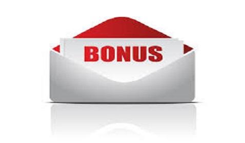 Should you splurge or invest your bonus?