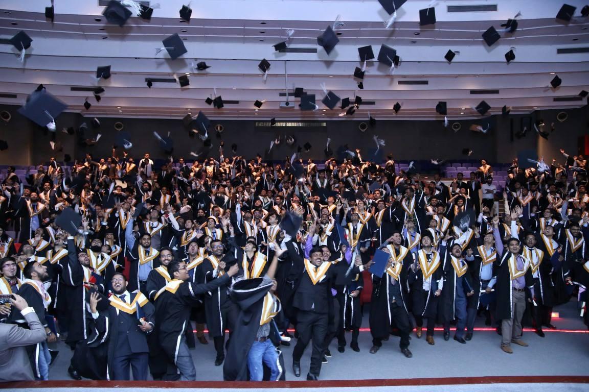 Aptech stands apart in dicey market, bounces back from support