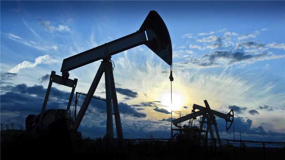 BSE oil and gas index slips by 2 per cent