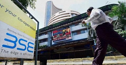 Amid Trump correction, demonetisation comes out of syllabus, markets fall free!