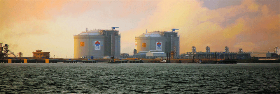 Petronet moves abroad to set up LNG terminal