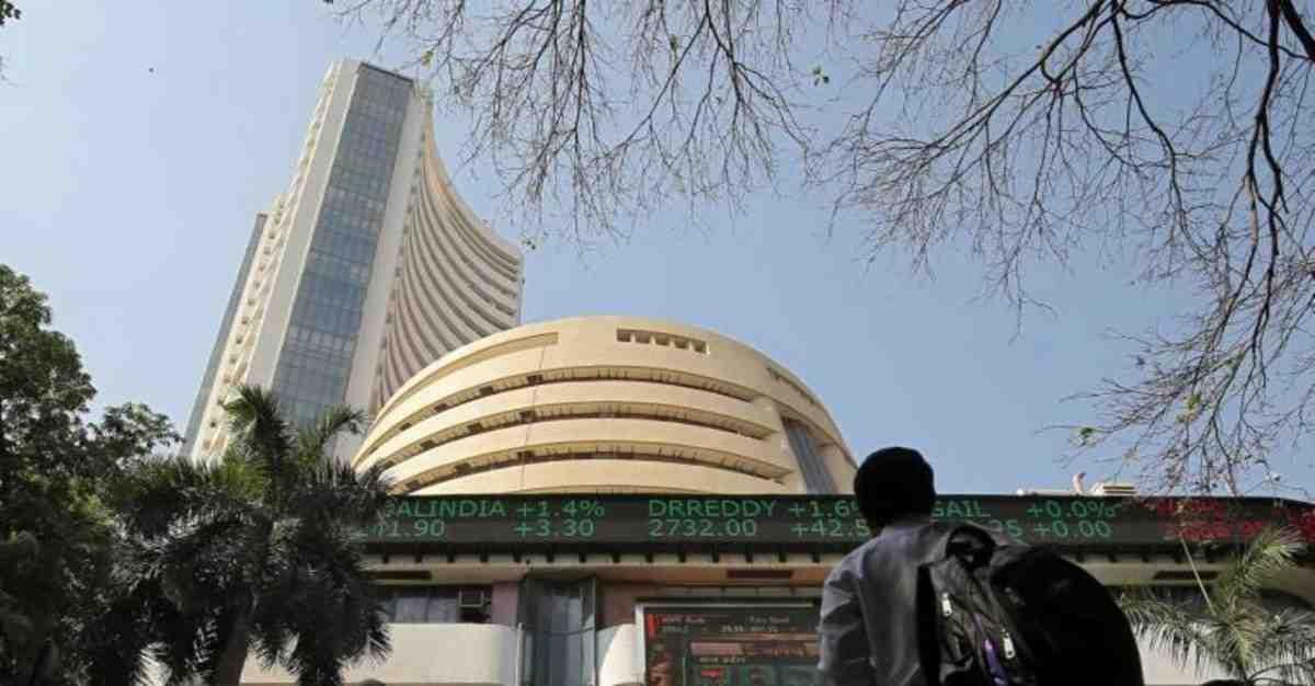 Sensex Rises Over 600 Points, Nifty 50 Gains 205 Points as Oil Prices Decline on U.S.-Iran Talks